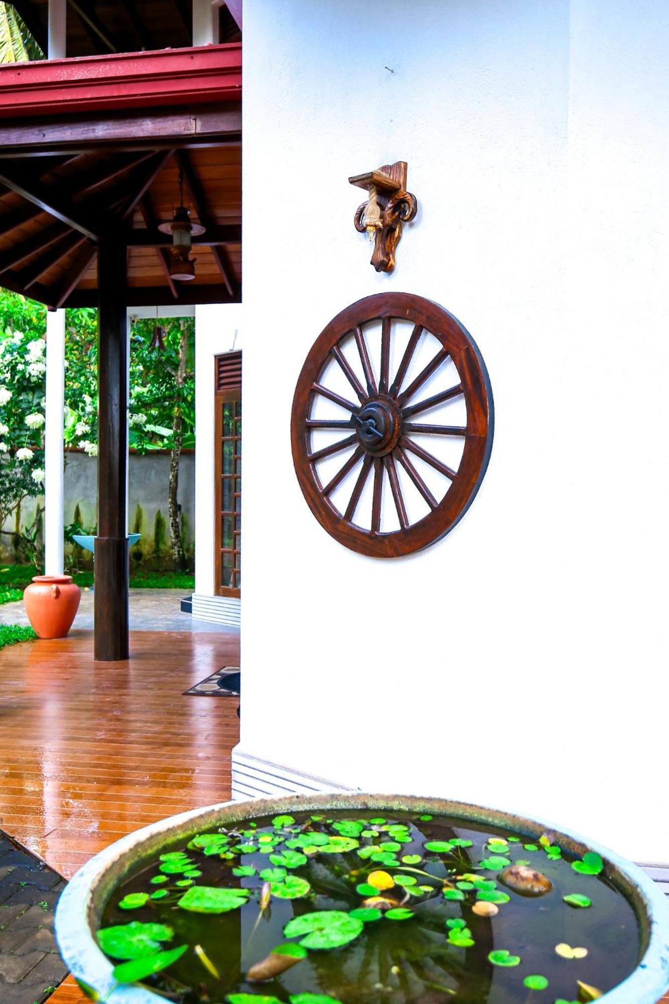 Bali Golden Bed & Breakfast Гале Екстериор снимка
